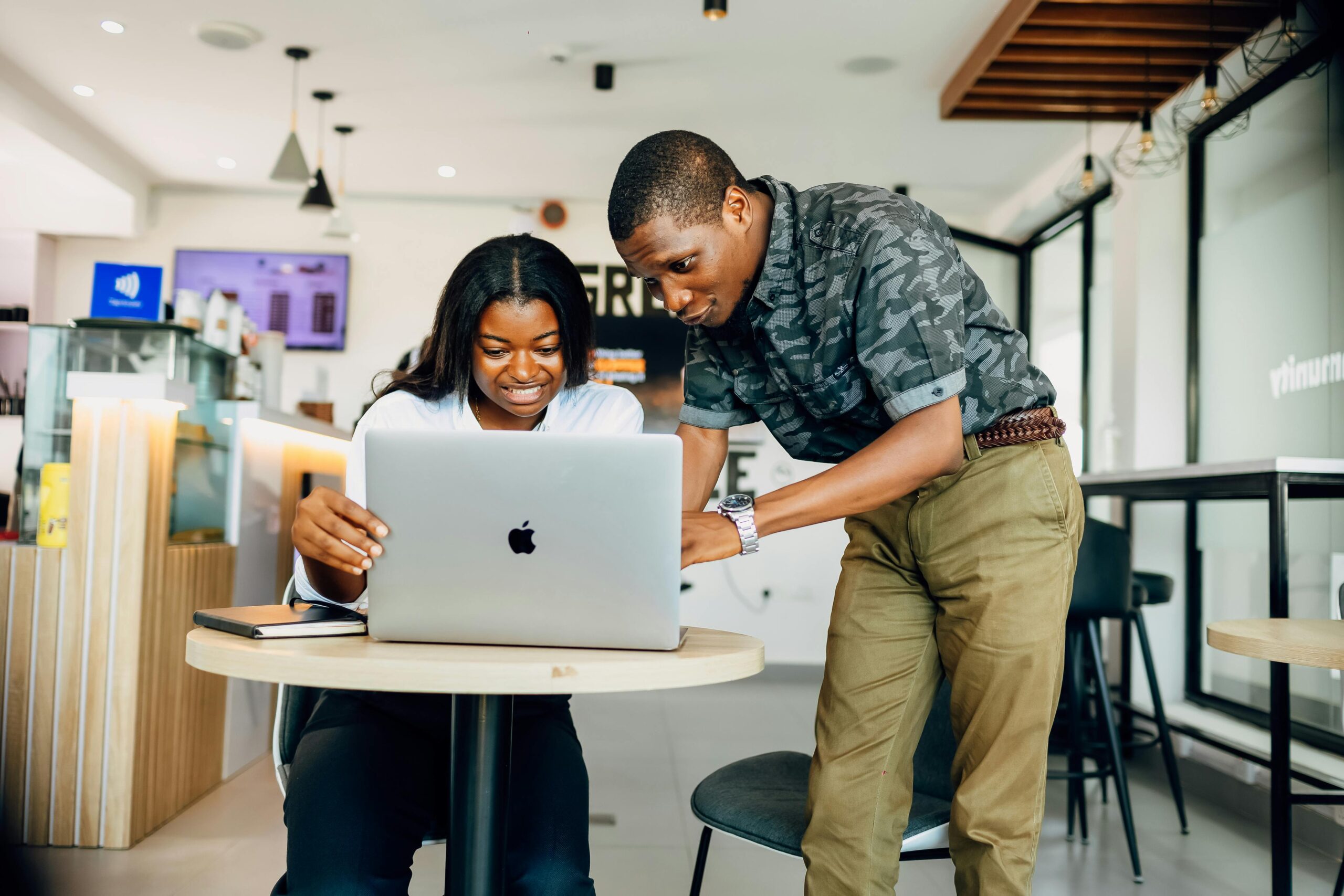 Job Title: Sales / Social Media Technical Content Creator